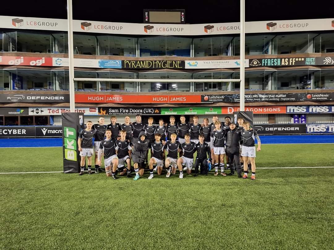Simon Batten (@bloxbatts) on Twitter photo A great experience for the <a href="/Bloxhamsport/">Bloxham School Sport</a> 1st XV to play <a href="/ChristColBrecon/">Christ College</a> at the historic Cardiff Arms Park on Wednesday. A late penalty won a very tight game for Brecon 18-15. Excellent to see a good <a href="/OldBloxhamist/">Old Bloxhamist</a> turnout in support. A great experience for the <a href="/Bloxhamsport/">Bloxham School Sport</a> 1st XV to play <a href="/ChristColBrecon/">Christ College</a> at the historic Cardiff Arms Park on Wednesday. A late penalty won a very tight game for Brecon 18-15. Excellent to see a good <a href="/OldBloxhamist/">Old Bloxhamist</a> turnout in support.