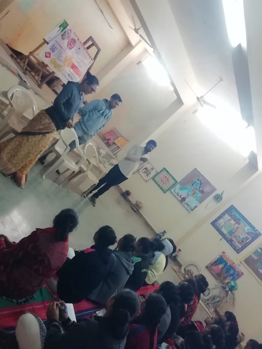 મતદારયાદી સુઘારણા કાર્યક્રમ-૨૦૨૪ અન્વયે શ્રી મુકતજીવન બાપા મહિલા આર્ટસ અને કોમર્સ કોલેજ ભુજ ખાતે યુવા મતદાર જાગૃતિ અને નોઘણી કાર્યક્રમ