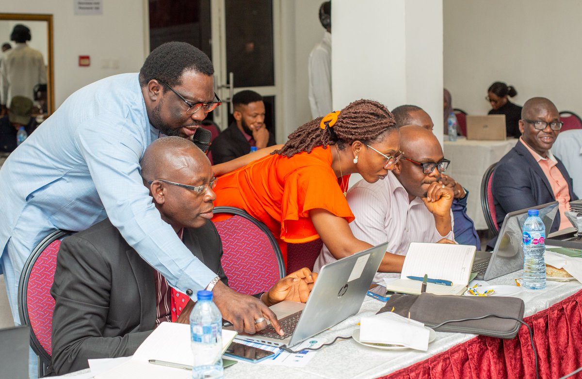 drasatrust's tweet photo. This week, we kicked off a pandemic modeling training program for experts from Nigeria's top public health institutions.

This is in line with our mission at DRASA to develop health champions who are equipped to predict and prepare for the future of epidemics. https://t.co/EEoEHUAw88