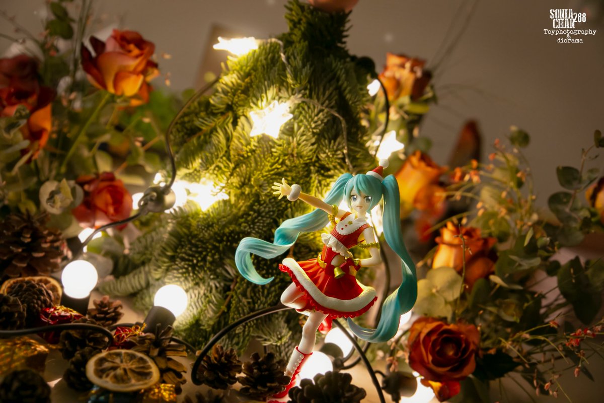 【VOCALOID】i am ready for christmas !
#vocaloid #初音ミク #初音未來 #vocaloid02 #tomsenpainoticeme #toyohotography #2023christmas #toy #toycommunity #初音ミク好きと繋がりたい #初音ミク大好き