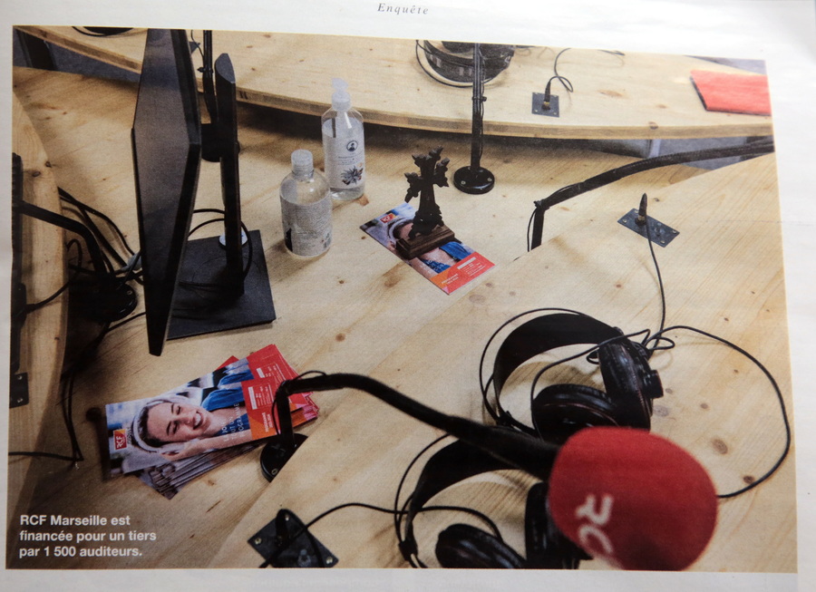 [DANS LA PRESSE] 📷

Grande nouvelle !
Retrouvez dès ce matin dans <a href="/Le_Figaro/">Le Figaro</a> Magazine, un long format sur votre radio préférée, Dialogue RCF !
Un reportage réalisée par <a href="/GuyonneM/">Guyonne de Montjou</a>.

Lien vers le magazine (à retrouver pages 58, 59 et 60)
➡️ kiosque.lefigaro.fr/catalog/le-fig…