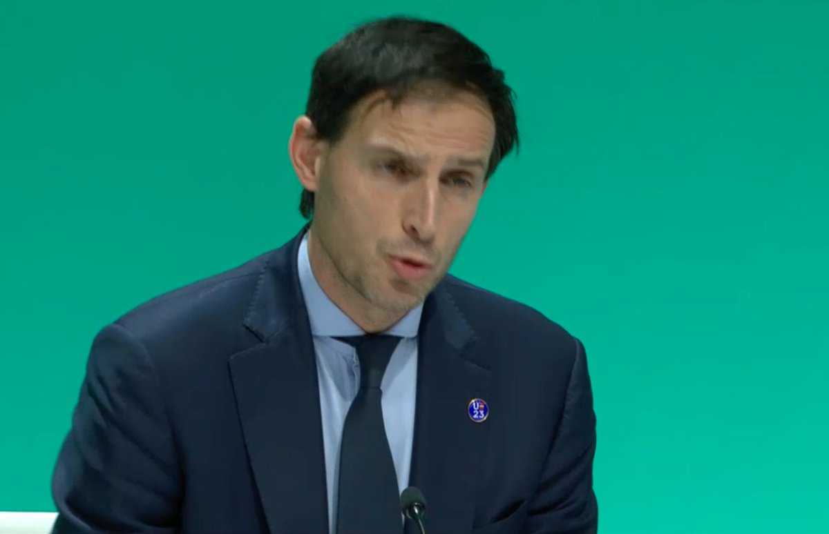 'The reality we need to face and actually embrace is that we have to phase out fossil fuels, period.' —Wopke Hoekstra, EU climate chief, just made it clear in Dubai that the EU won't settle for fossil fuel 'phase down' language in the final #COP28 text. It's 'phase out' or bust.