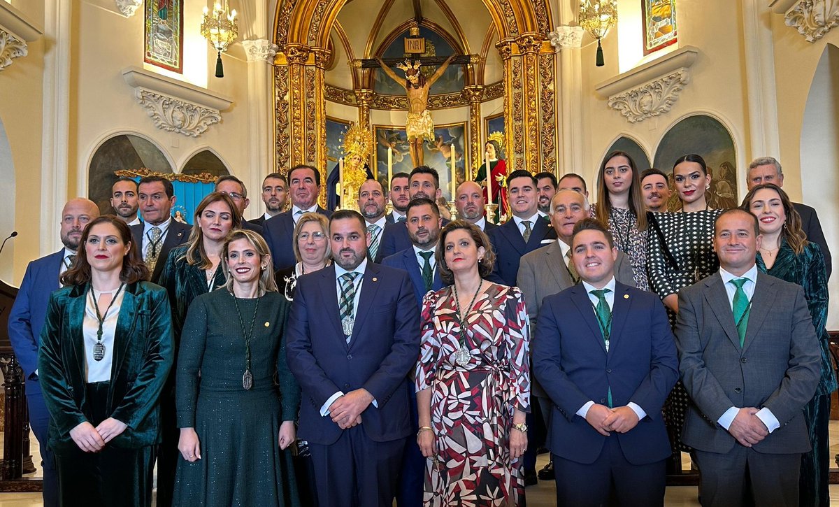 Santa_VeraCruz's tweet photo. Junta de gobierno 2023-2027

#VeraCruzALH
#Cofradías https://t.co/wpYFzOEnnx