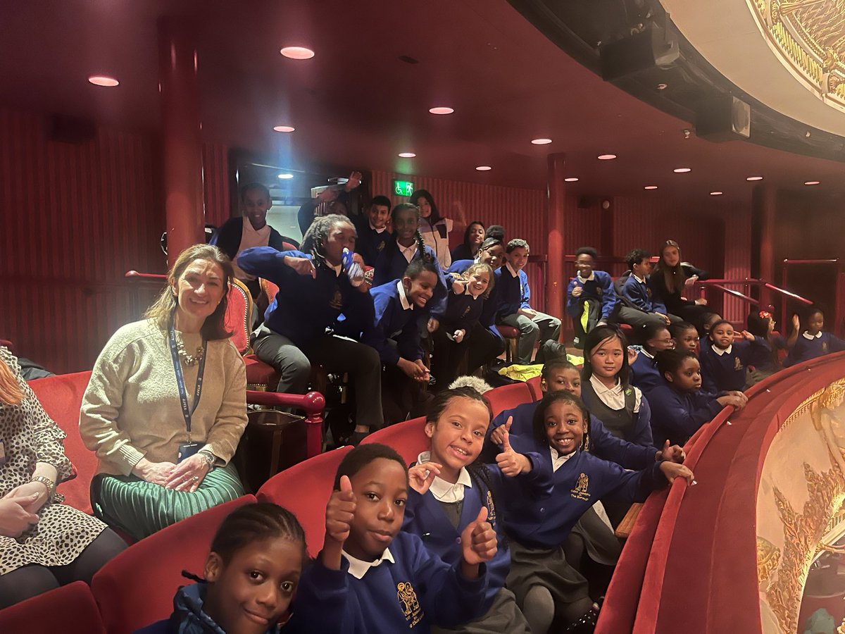 SaintJosephsSE1's tweet photo. Yesterday’s trip to the @RoyalOperaHouse to see The Nutcracker was a wonderful experience for our children. We loved the music 🎶 , dancing 🩰 and set which transported us to a Christmas wonderland.  🎄 The ice cream 🍦 at the interval was pretty amazing too. https://t.co/6ZCeU5fzvf