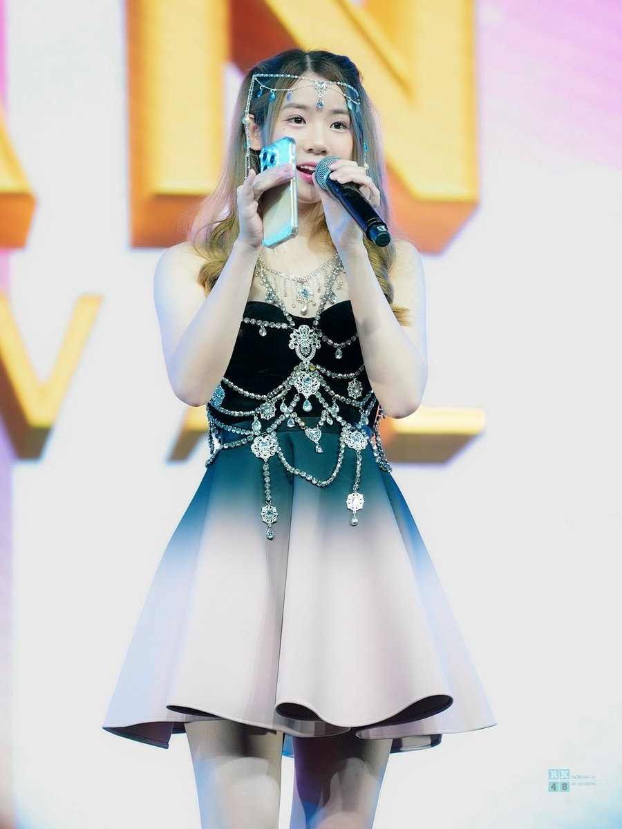 RKhing48's tweet photo. Fame BNK48
#FameBNK48​ #BNK48​ #RaiKhing48 https://t.co/oRMlTvoi0c