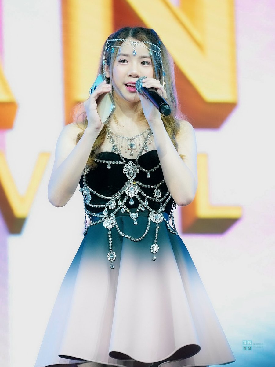 RKhing48's tweet photo. Fame BNK48
#FameBNK48​ #BNK48​ #RaiKhing48 https://t.co/oRMlTvoi0c
