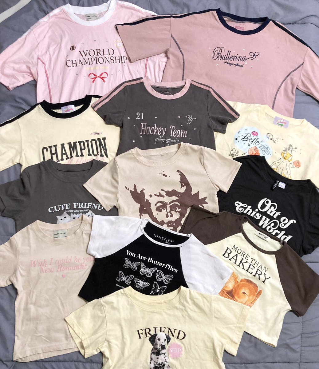 iimmykx's tweet photo. ˚ ༘ *🥚ส่งต่อเสื้อผ้ามือ1/2 🐇

🦢◞✧ ราคาหลักสิบ ส่วนใหญ่ไม่เกิน80 มีเยอะกว่าในรูปน้าา

♡ ค่าส่ง1-3 ตัว40/เหมาส่ง50
♡ รี+ปักลด5-.

🥛 ลงพรุ่งนี้ (09/12) 19.00 น.🥛

#ส่งต่อเสื้อผ้า #ส่งต่อเสื้อผ้ามือสอง #ส่งต่อ  #เสื้อผ้ามือสอง #โล๊ะตู้ #โล๊ะตู้เสื้อผ้ามือสอง https://t.co/G0xqCsrAuT
