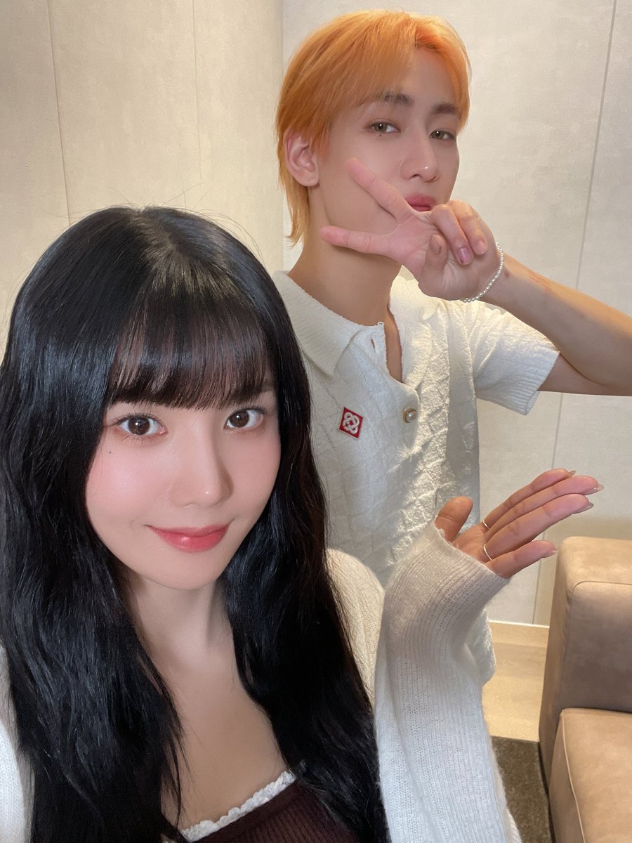 권은비 (KWON EUNBI) tweet media