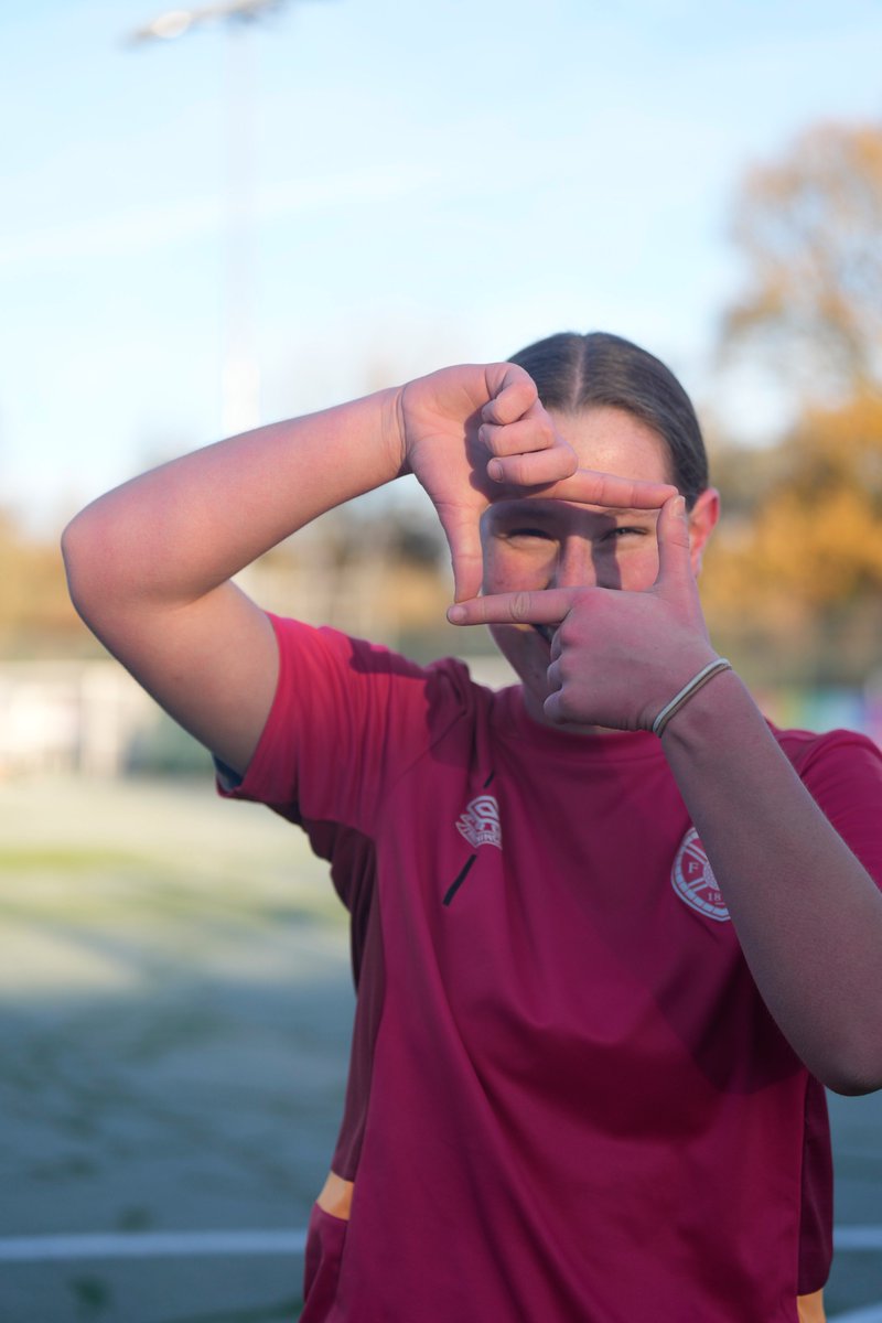 HEADS UP

Cup final cancelled, yet these Hearts girls are living their best lives. That's a #FridayFeeling.
📷 Billy White | SportPix