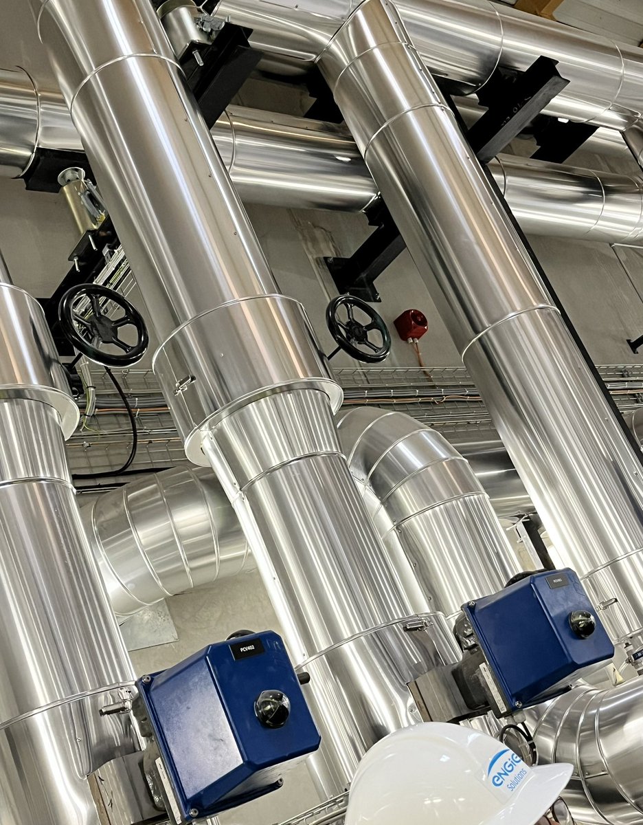 <a href="/ENGIEgroup/">ENGIE</a> <a href="/ENGIEsolutions/">ENGIE Solutions</a> 
Inauguration du RCU communauté d’agglomération Pau Béarn Pyrénées 
<a href="/YannRolland_/">Yann Rolland</a> en présence de François Bayrou #transitionenergetique #netzerocarbon