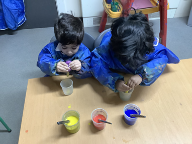 Atwood EYFS news – a colourful Christmas world dlvr.it/Szst9S