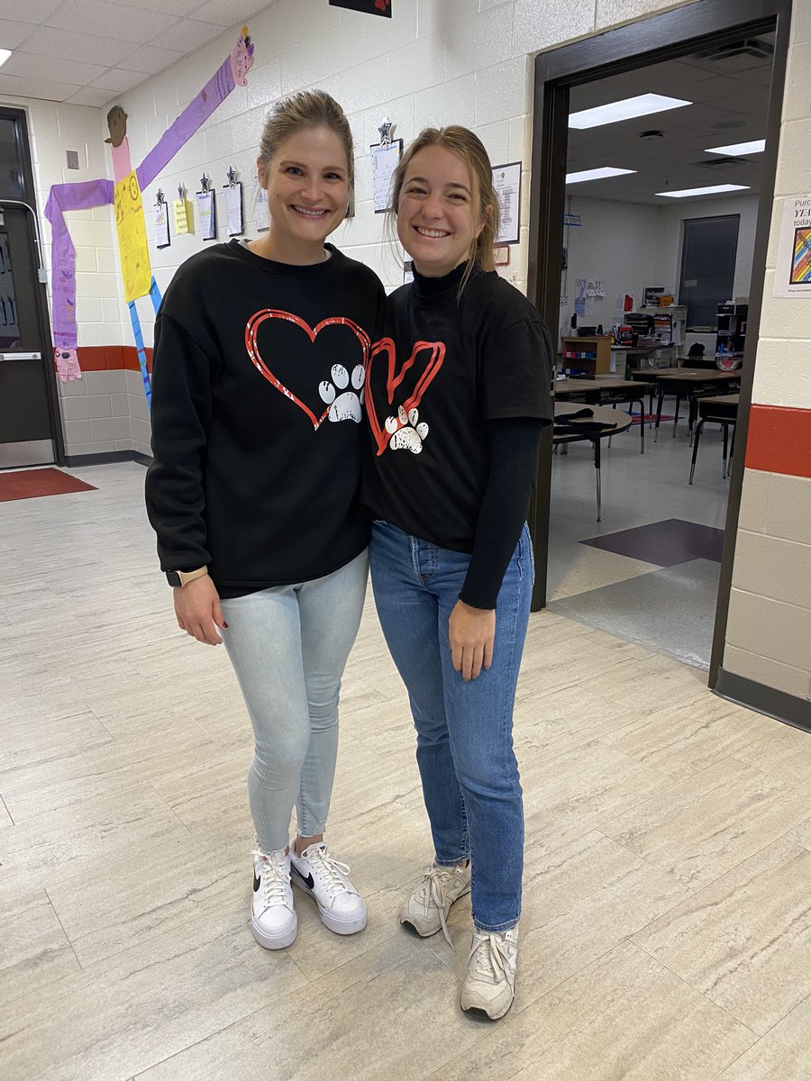 Twinning with my work bestie! <a href="/MadisonDionne2/">Madison Dionne</a>