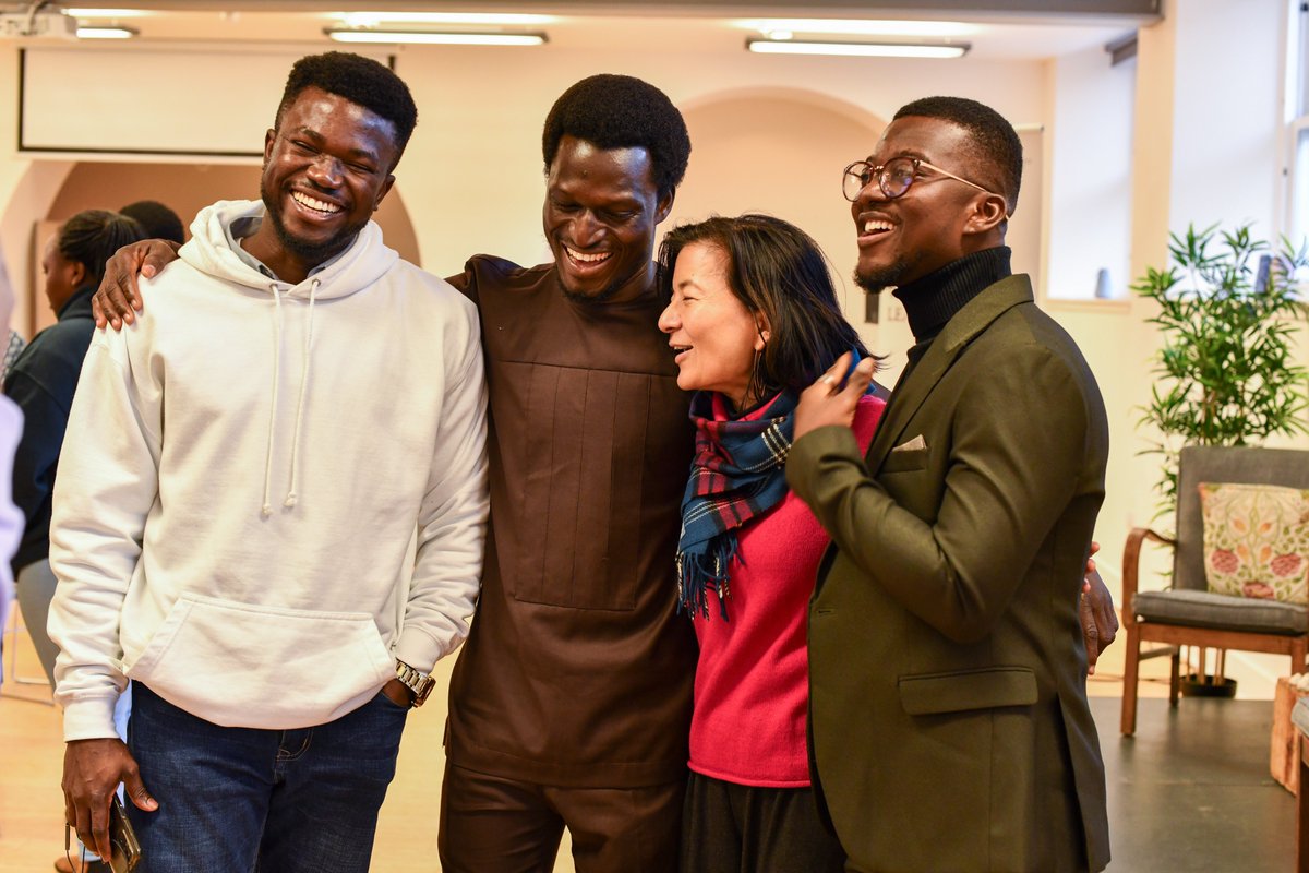 MCFScholarsEd (@mcfscholarsed) on Twitter photo The past few days have been extraordinary for us as we were truly honoured to host
@Reetaroymcf the President and CEO of the <a href="/MastercardFdn/">Mastercard Foundation</a>. She had a fireside chat with the
<a href="/MCFScholarsEd/">MCFScholarsEd</a> about her journey, experiences and leadership tips and was nothing short of inspiring! The past few days have been extraordinary for us as we were truly honoured to host
@Reetaroymcf the President and CEO of the <a href="/MastercardFdn/">Mastercard Foundation</a>. She had a fireside chat with the
<a href="/MCFScholarsEd/">MCFScholarsEd</a> about her journey, experiences and leadership tips and was nothing short of inspiring!