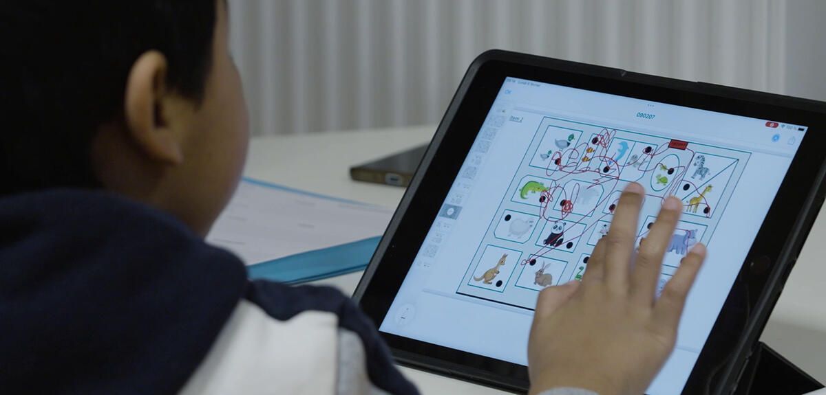 Dans ce documentaire, les chercheurs explorent la fabrique des inégalités scolaires : des mécanismes cognitifs propres au jeune âge aux effets des stéréotypes, en passant par l'influence des politiques éducatives. 
buff.ly/3PMQAH1