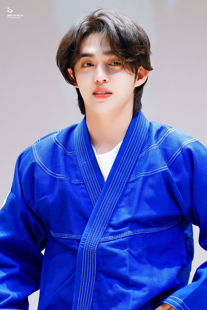 guppche's tweet photo. 아가쿱시 성장도 너무 빠름 https://t.co/JyG6EQWCxC