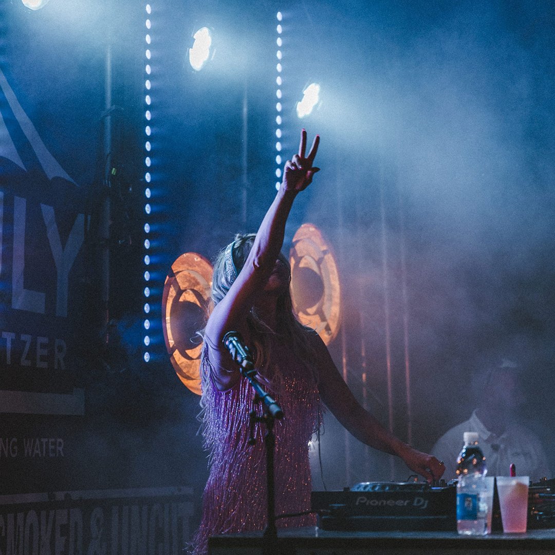 Kimberly Wyatt Really brought the vibe to the Truly Big Top Tent at Smoked & Uncut this year... what an end to the night over in Kent! ✌️