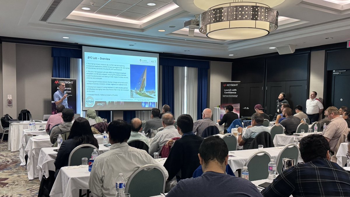 Last month B²C Director Orest Sushko gave a presentation at the Keysight Advanced Measurements Seminar held in Toronto. Humber’s B²C Lab is thankful for Keysight's support of our lab, including providing microwave test equipment supporting our new RF anechoic chamber.