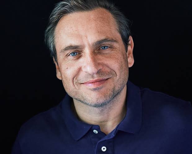 InterActors's tweet image. Sanctuary: A Witch’s Tale premieres 4th January 2024 on @AMCPlus and @SundanceTV - starring Stephen Lord (@Stephen_Lord_) as series regular Ted Bolt.

Casting by @FrankMoiselle. 

#SanctuaryAWitchsTale #stephenlord #newtrailer #tvnews