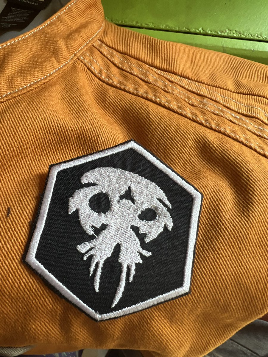 sewverynerdy's tweet photo. I made a cute patch! Ready to hunt some more bounties on Batuu. https://t.co/P6s27evRxX