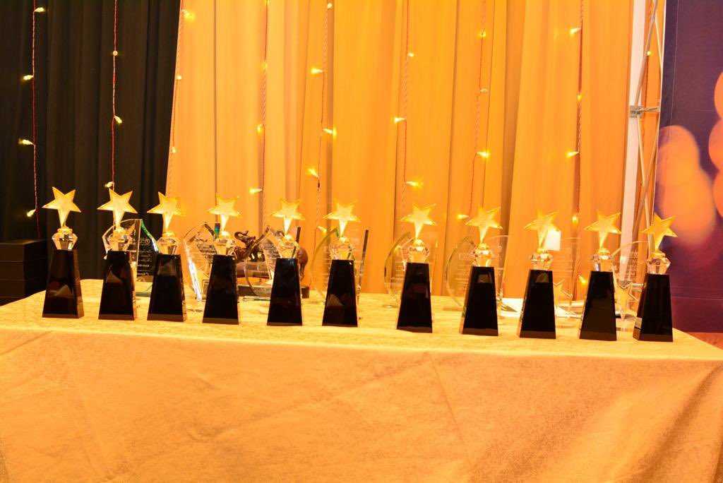 kismgt's tweet photo. Experience the glitz and glamour from anywhere! Join us virtually to witness the KISM SPURS SCM Excellence Awards Gala. Tune in https://t.co/uCbFzvHgDY for an evening of celebration, recognizing outstanding achievements in the world of supply chain. #KISMSpurAwards https://t.co/PJoU3T0Hhd