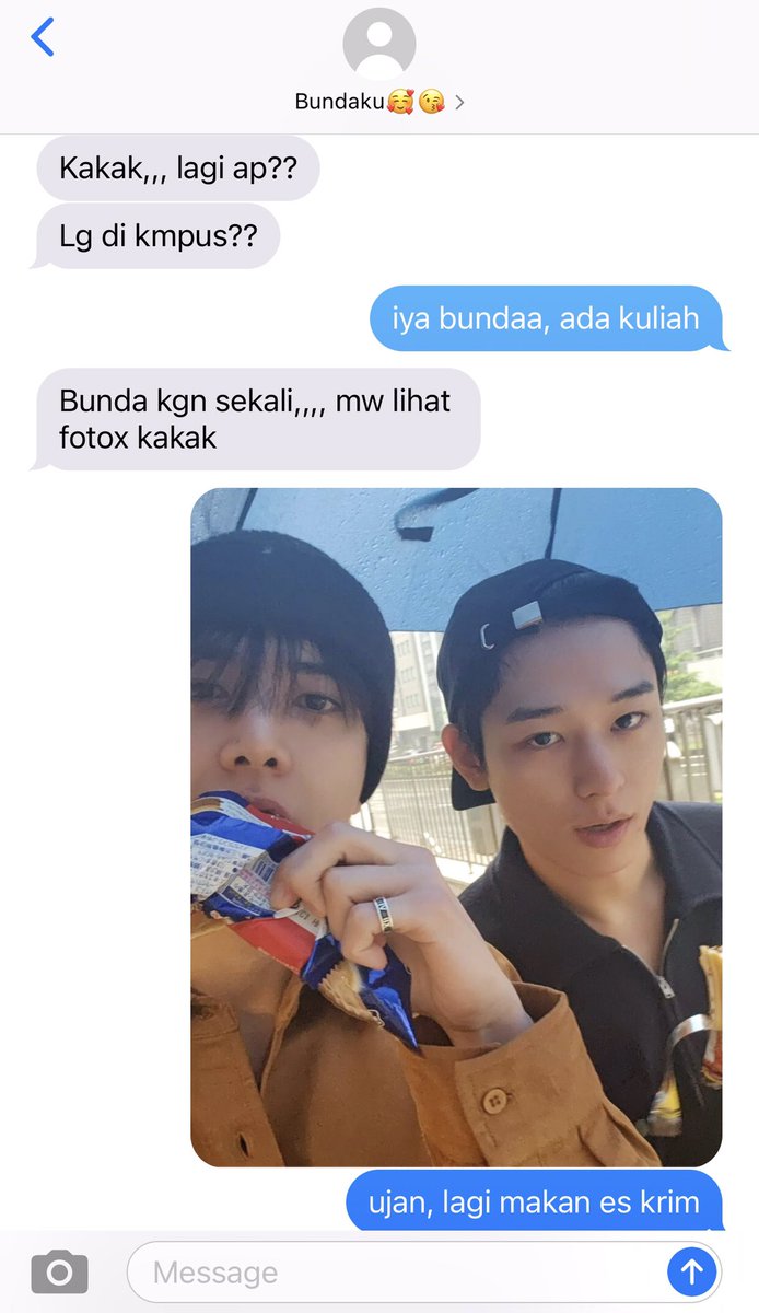 realjubbang's tweet photo. jubbang one twit au
pap ke bunda lagi mam eskrim https://t.co/jR9GbM17Sw