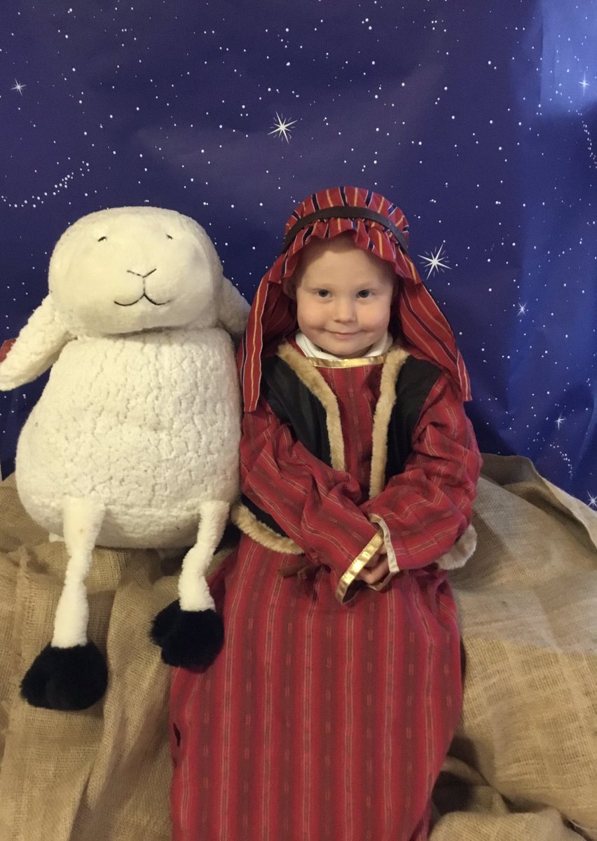 The children have really enjoyed dressing up as the different characters from the nativity ⭐️🦉