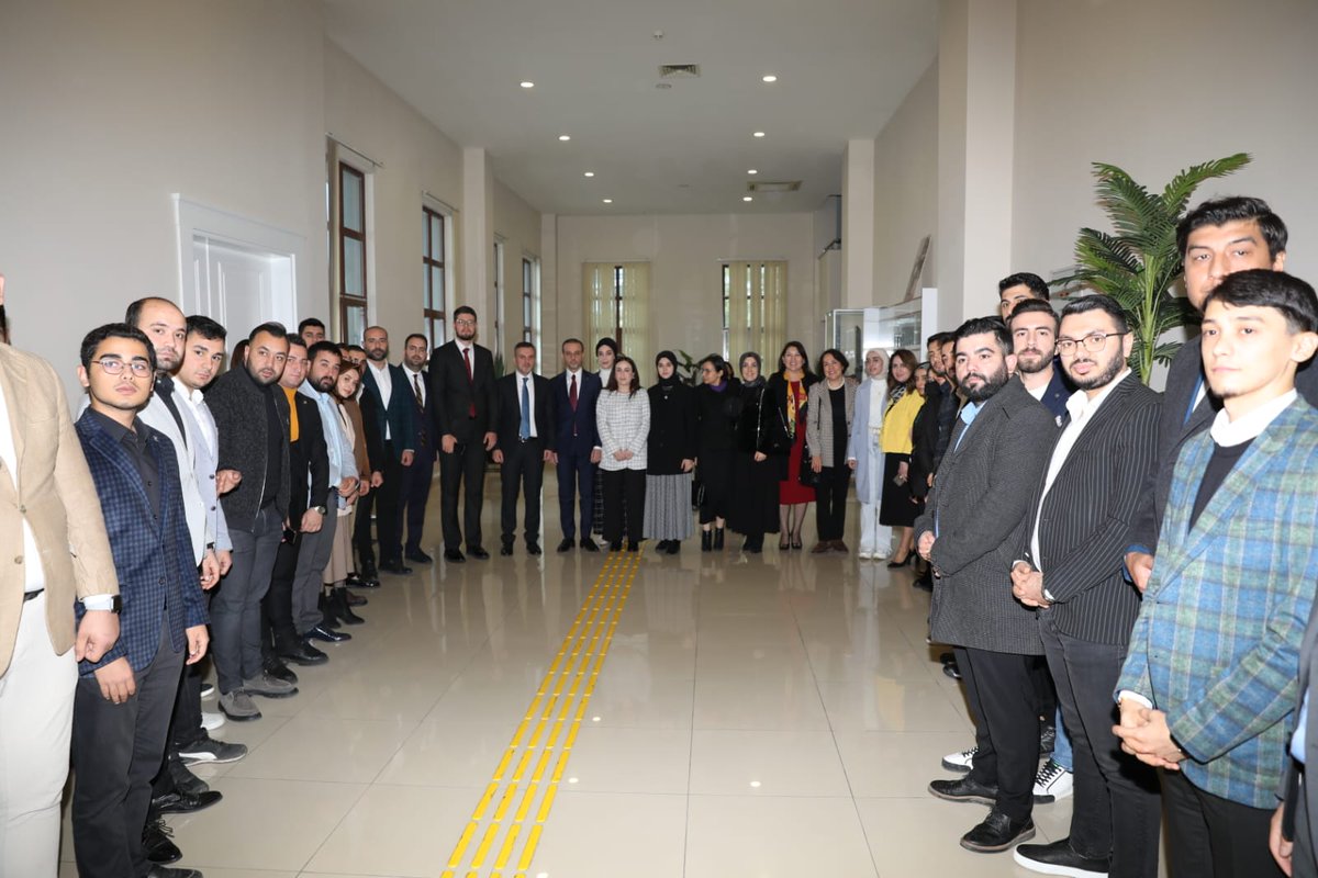 Genel Başkan Yardımcımız ve Teşkilat Başkanımız Sayın <a href="/erkankandemir/">Erkan Kandemir</a> Başkanımızın riyasetinde, İl Başkanımız ve Milletvekillerimizin de katılımıyla, üç kademe il yönetim kurulu üyelerimiz ve üç kademe ilçe başkanlarımız ile teşkilat  istişare toplantımızı gerçekleştirdik.