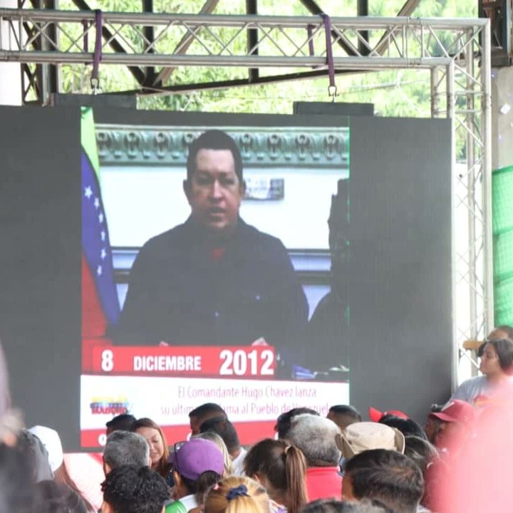 .<a href="/PrimitivoPsuv/">Antonio Primitivo Cedeño</a>

Desde #Portuguesa realizamos junto a los hermanos diputados de la AN del bloque 255 la consulta de la Ley Orgánica para la Defensa del Esequibo, acompañado del pueblo, alcaldes, alcaldesas, legisladores.

#PatriaQueridaYEterna
<a href="/NicolasMaduro/">Nicolás Maduro</a> <a href="/PartidoPSUV/">PSUV</a>