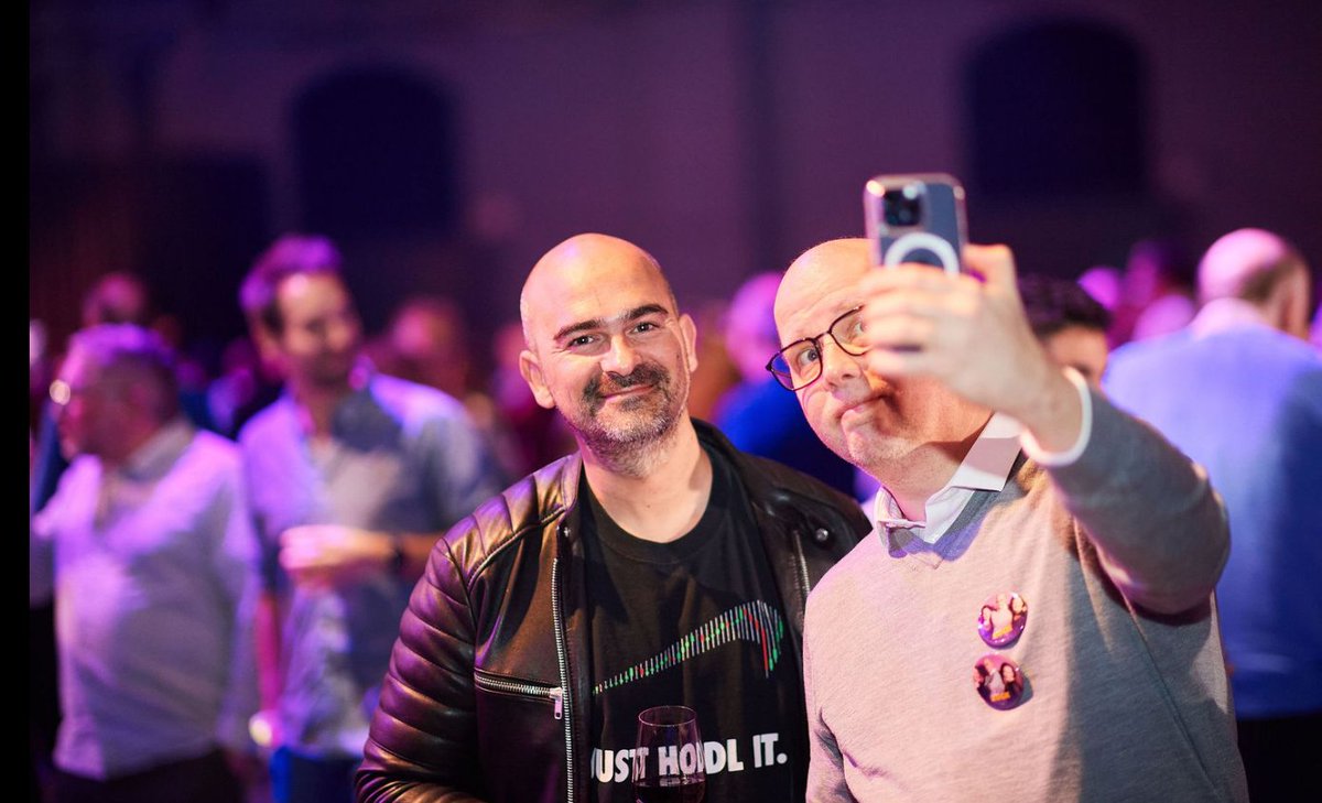 Valent1Bouttiau's tweet photo. Selfie inception with @stephkinable at @proximus Party 2023 #rocknroll #Bitcoin #Hodl #TEAM2008 https://t.co/wBBj4vLmqC