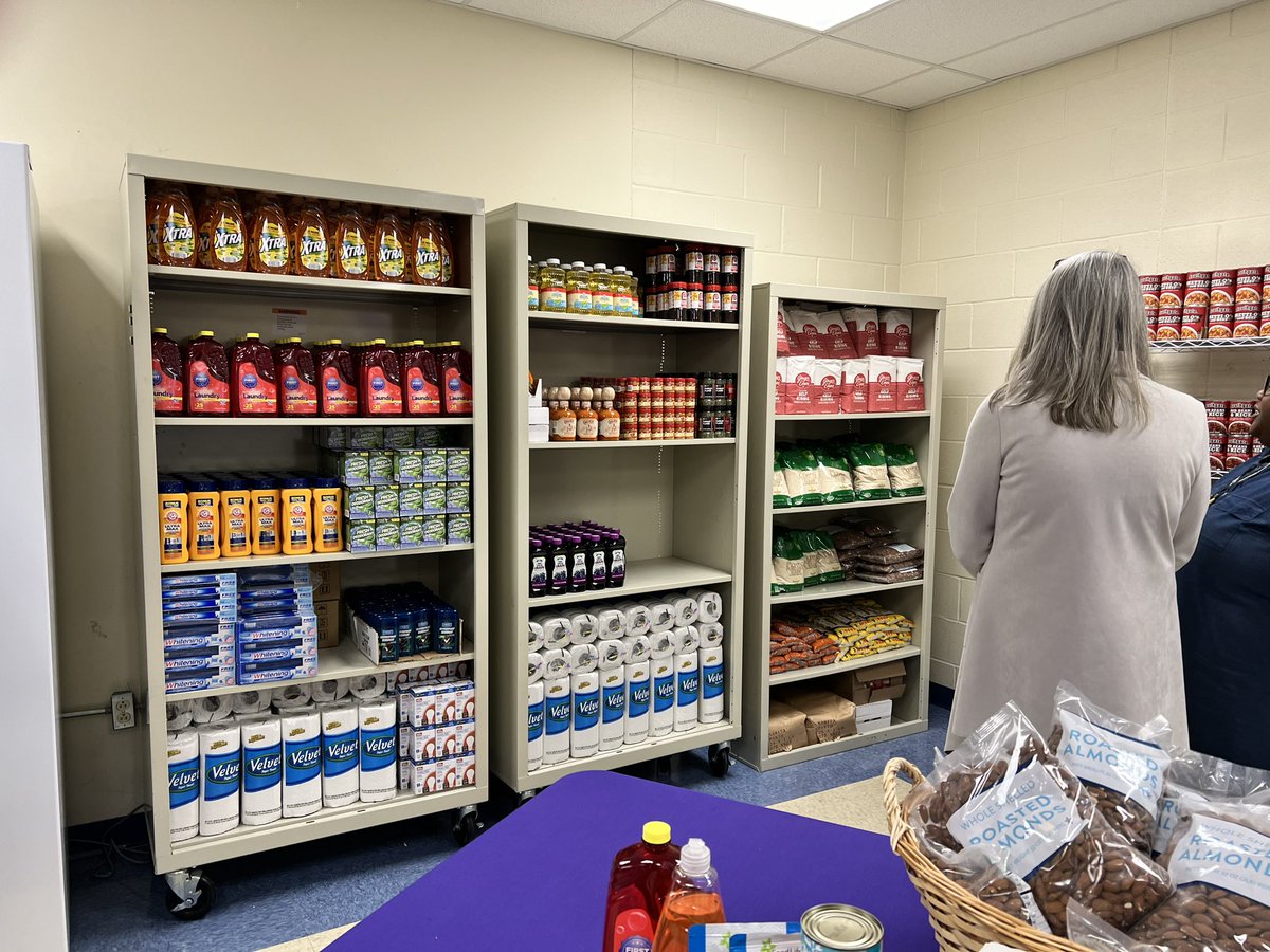 HCS proudly announces the opening of the Purple Pantry in partnership with the Mid South Food Bank! Starting January, families in need can connect with their child's counselor or social worker to access essential resources in real-time. 💜💜 #HCSForward