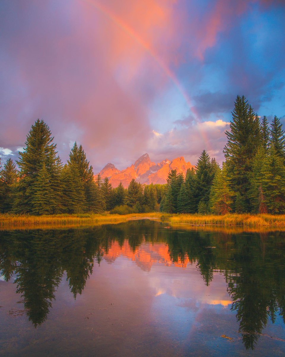CodyMayer22's tweet photo. the tetons https://t.co/nnDbMVqDUZ