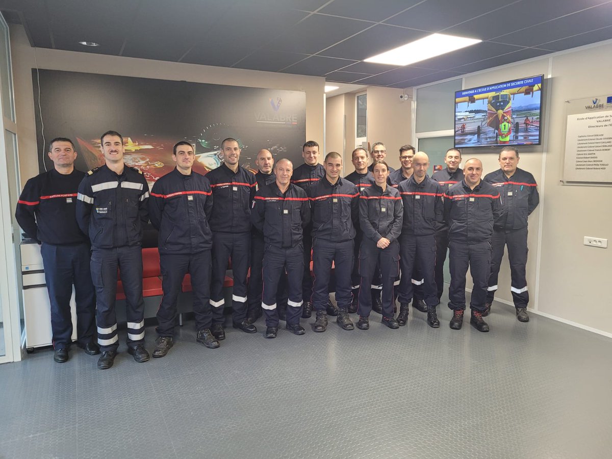 CaroleLep79's tweet photo. @ECASCVALABRE Fin de formation FDF4. Merci pour l'accueil et la qualité de la formation. Remerciements particuliers à l'équipe pédagogique qui nous a accompagnés sur ces 2 semaines intenses. https://t.co/tku8Et7dSL