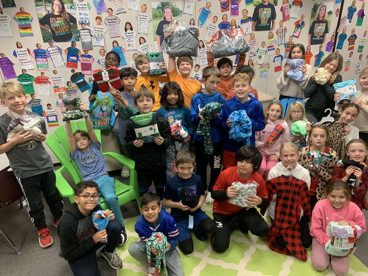 Way to go 4th grade!  70 pairs of pajamas for The Pajama Program! Scholastic will match with a book for those with bedtime insecurities! 💕
<a href="/row_SRE5/">SRE5 Smoky Row Elementary</a> <a href="/SmokyRow1/">Smoky Row Elementary</a> <a href="/myccs/">Carmel Clay Schools</a>