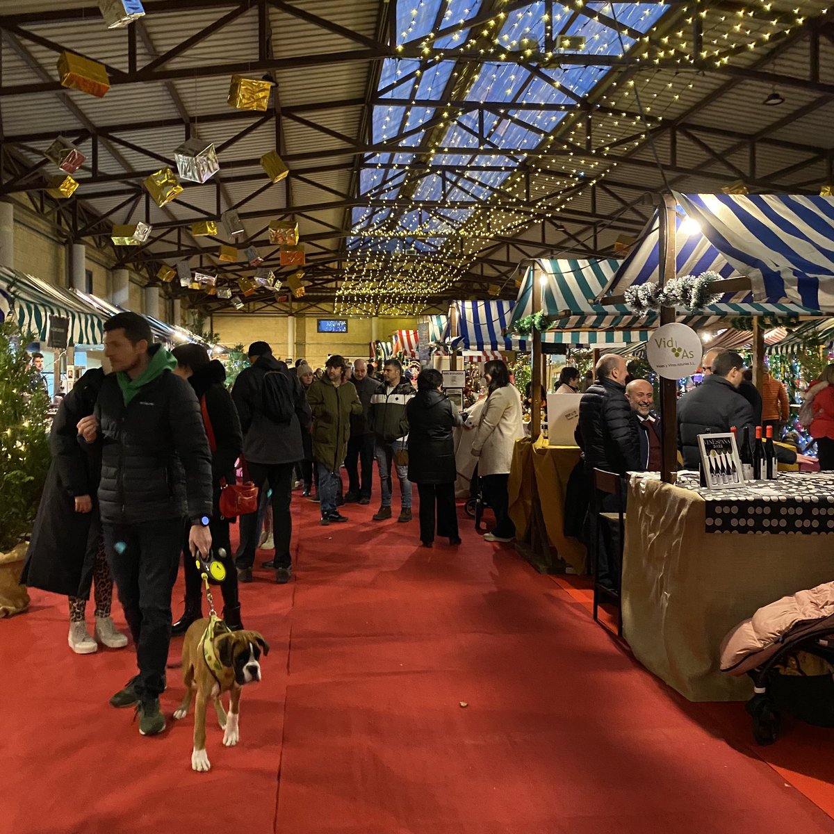 Mercado navideño #AllandeMágico #PoladeAllande #Allande