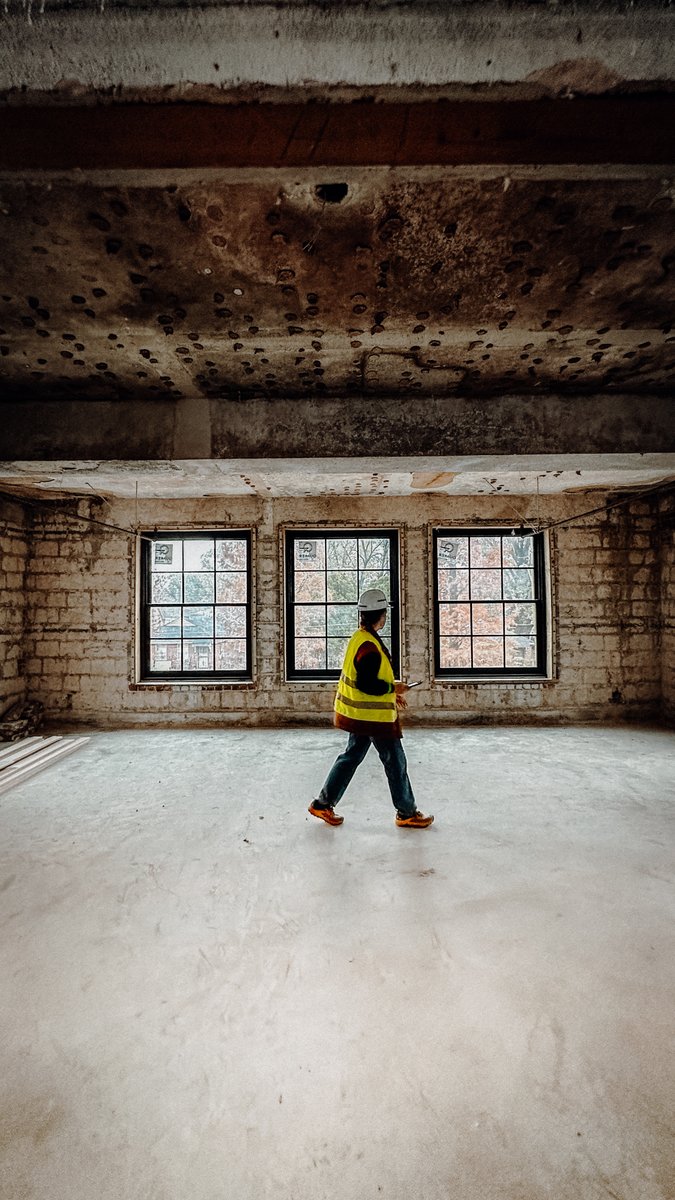 archimania tweet media