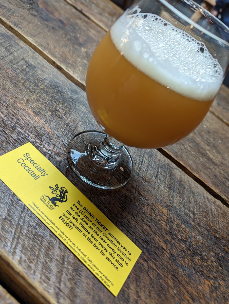 ASFreed's tweet photo. King Julius @TreeHouseBrewCo 

#CraftBeer #FromTheSource
 @badhopper @ManvsAle @RealBMaxwell @madrivertoaster @juggbigt @Just4BeerLovers @david_fuz @timmytckr @JonMontag @MartynMcIntosh @lMinglewoodl @SMem1971 @cellmavin @Fiocho @JohanBBT @amethyst_heels https://t.co/4w3XxO9GNe