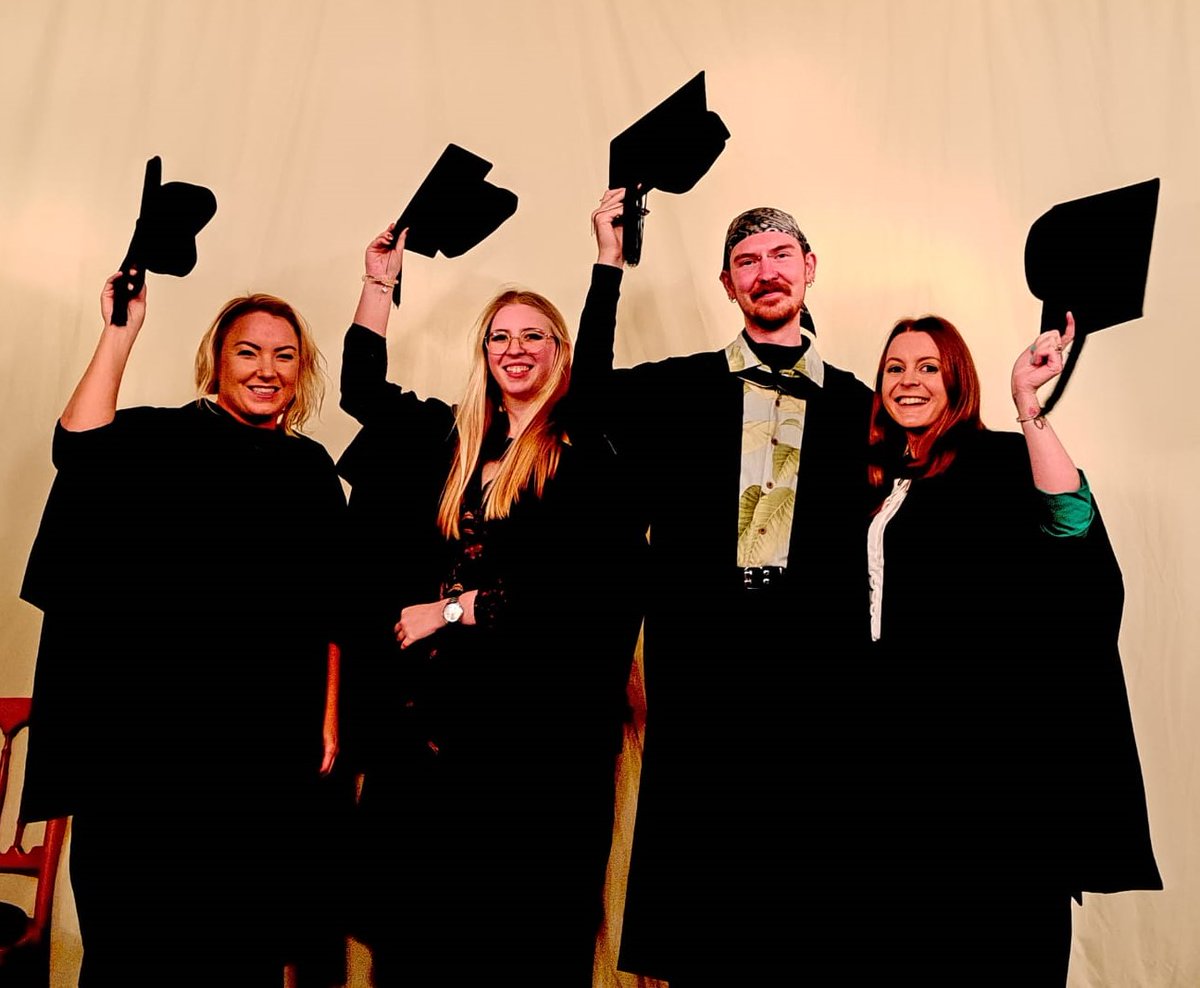 drmgoeswild's tweet photo. Graduation is such a happy day meeting up with our #MScSISS graduates and hearing how well they are getting on after @UniofReading - here's just a small selection of @ReadingBioSci graduand happiness including @EmilyEcologist @jessinthewild - We're proud of you all! https://t.co/zc8VZ0Zf7N