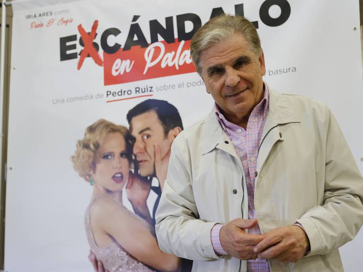 xosemexuto's tweet photo. Volta um clássico e à vez um innovador da televisão e dos cenários, o grande @ElPedroRuiz, e fai-no da mão dum eminente elenco actoral, com il mio fratello @XMejuto e @IriaZAresX a atuar num dos gags.

Esta sexta feira, 22.10 h, "Nada del otro mundo" em @La1_tve. https://t.co/uFTwSJs3pT