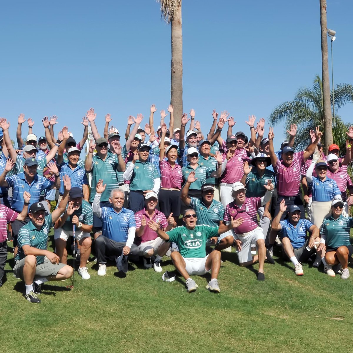 AbgsGolfe's tweet photo. Torneio da Virada ABGS: Equipe da FPGolfe vence a II Copa dos Presidentes, no Damha
Veja todos os detalhes, fotos e resultados > https://t.co/taAle4GmXr
Evento de confraternização, que encerrou a temporada, reuniu ainda times da CBGolfe e ABGS https://t.co/laHWasRLk0