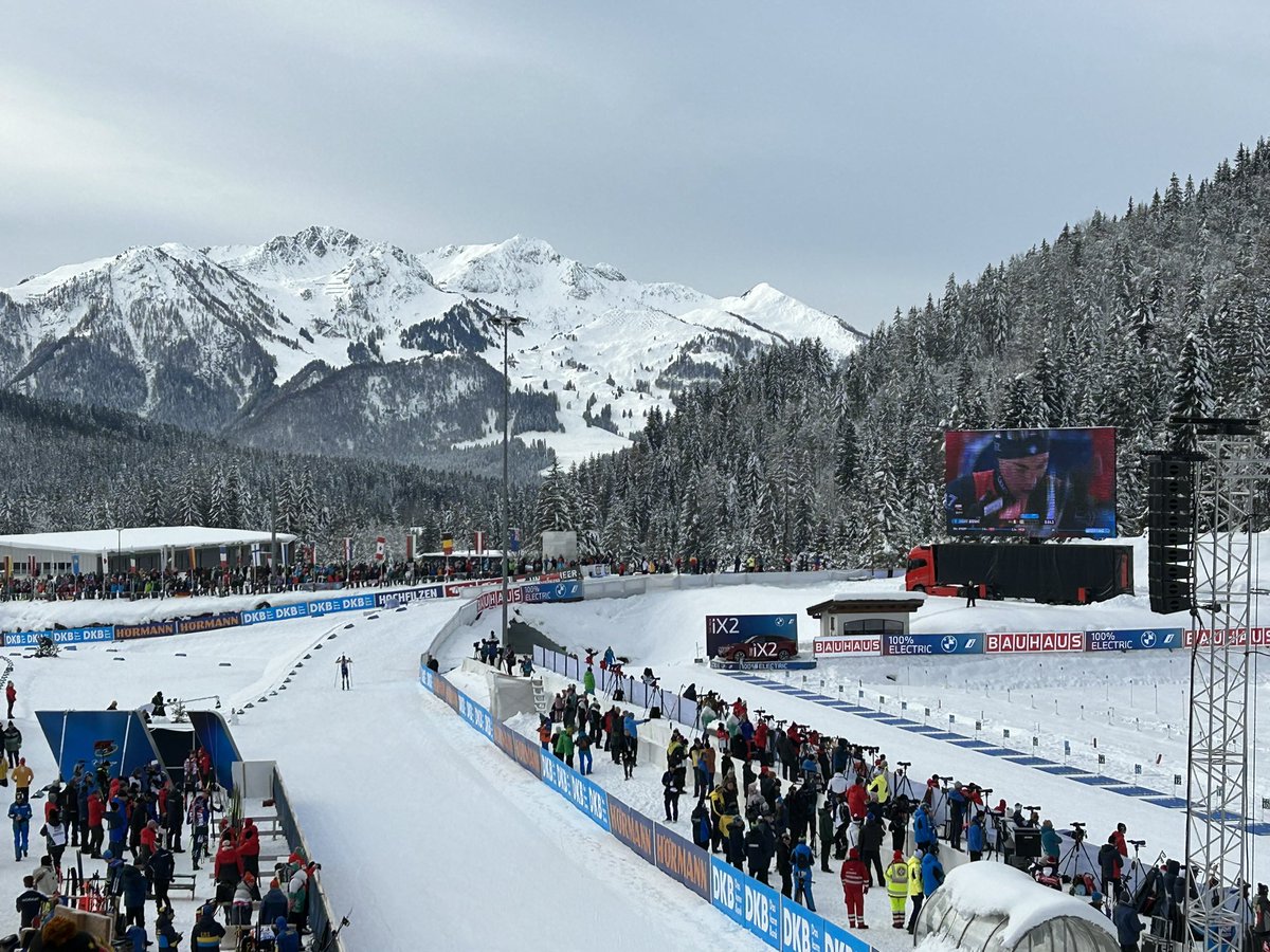 Overbeekhenk's tweet photo. @CoolHerbert #Biathlon hier zijn we weer https://t.co/AnsHjcacnl