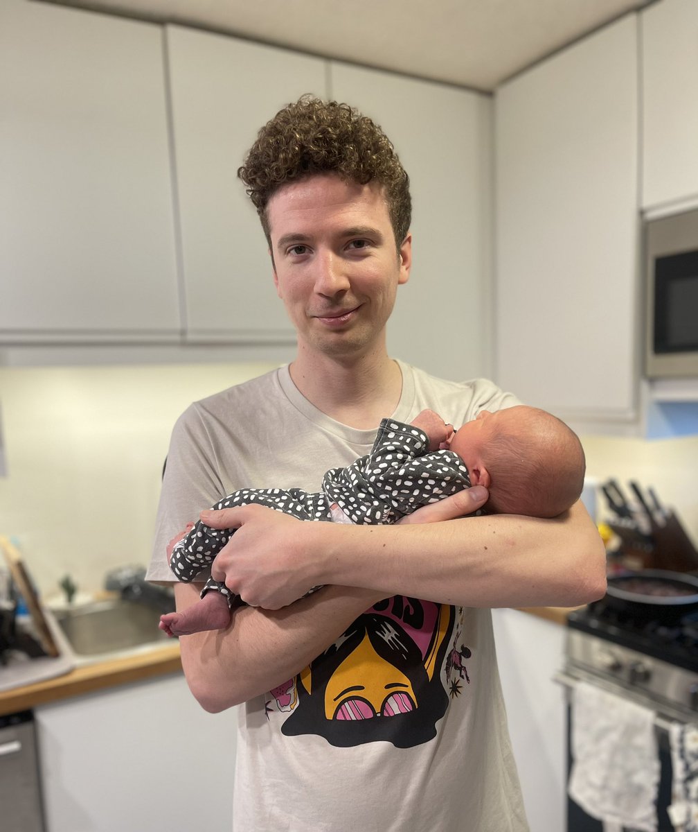 Papa Murr @scenicalaska sporting his new @wyattclouis tee ♥️ 🎶 #dadlife #musicianlife #newbaby