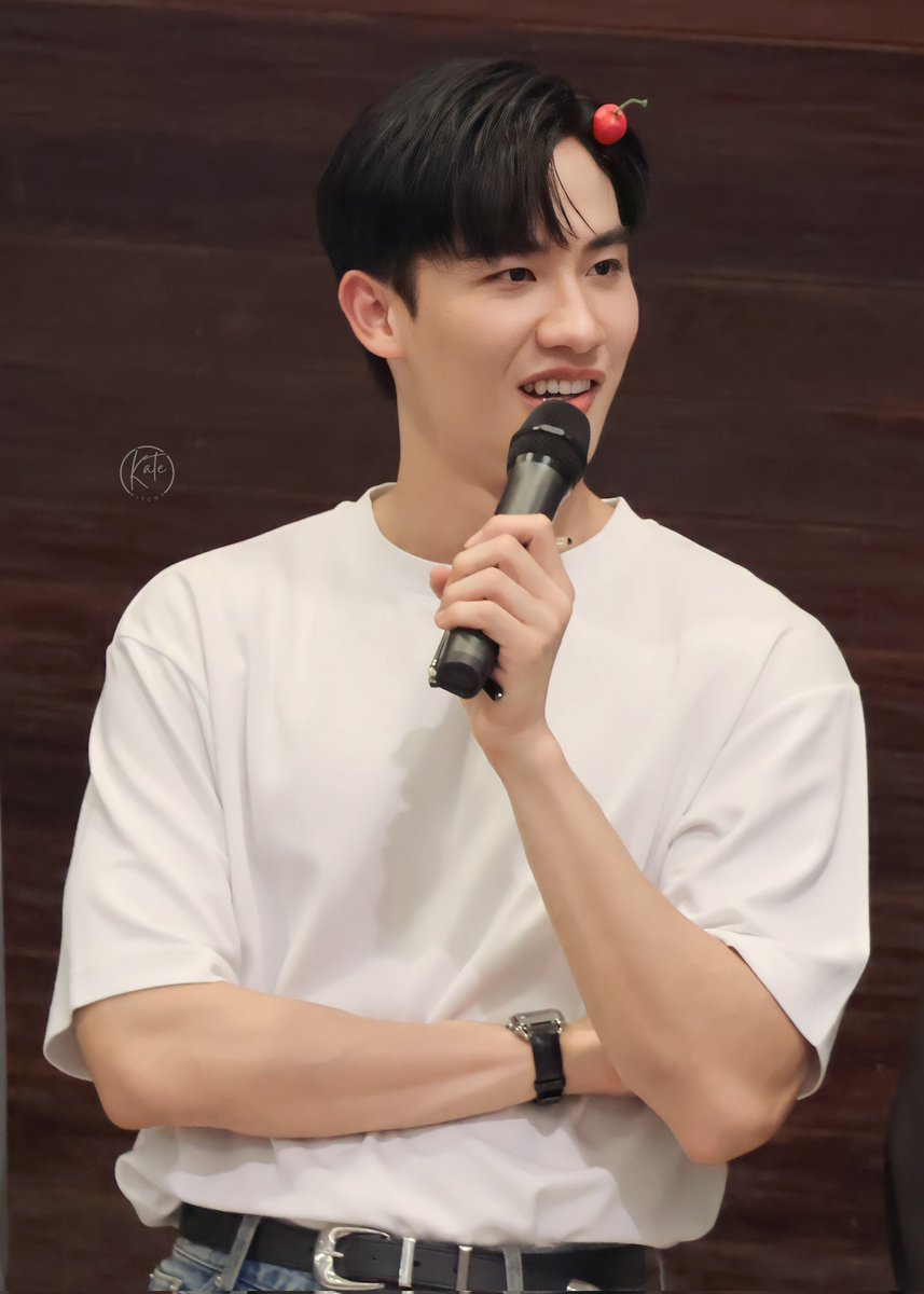Sun_K2020's tweet photo. น้อนเชอรี่มีเมจิคจริง ✨️🪄
ติดแล้วคนคูลกลายเป็นคนคิ้วเลย
..นับเวลาถอยหลังแล้ว ตื่นเต้นๆๆๆ 👀
@Tawan_V #Tawan_V 
#CherryMagicTH 🍒 https://t.co/CZJjeZZ3ki