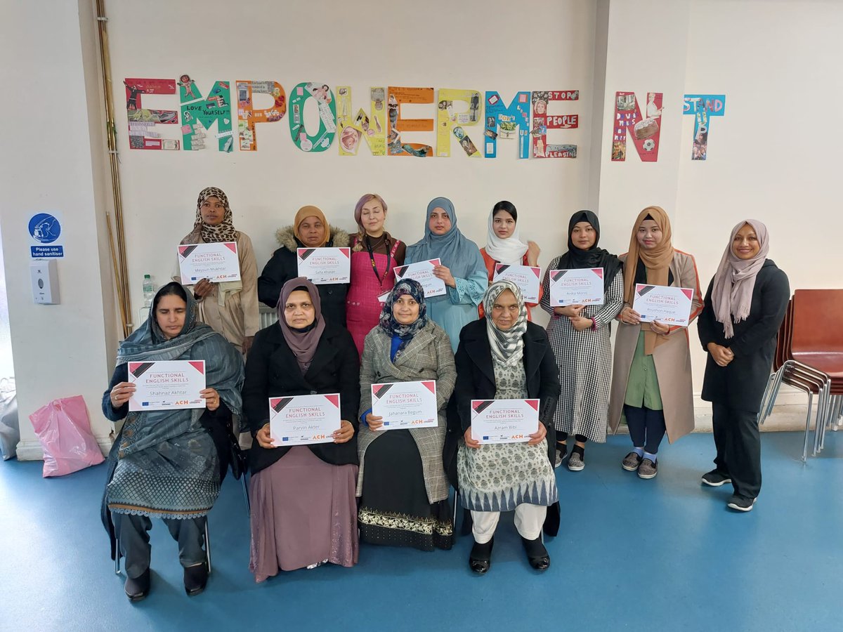 A lovely end to our <a href="/PEFproject/">Pathways to Enterprising Futures</a> English course with <a href="/ACHintegrates/">ACH 🧡</a> hosted by <a href="/AspireNSucceed/">Aspire&Succeed</a>. An energising focus group with Susan from <a href="/CREMEatAston/">CREME</a> followed by Certificate presentation. Of course, with delicious food.