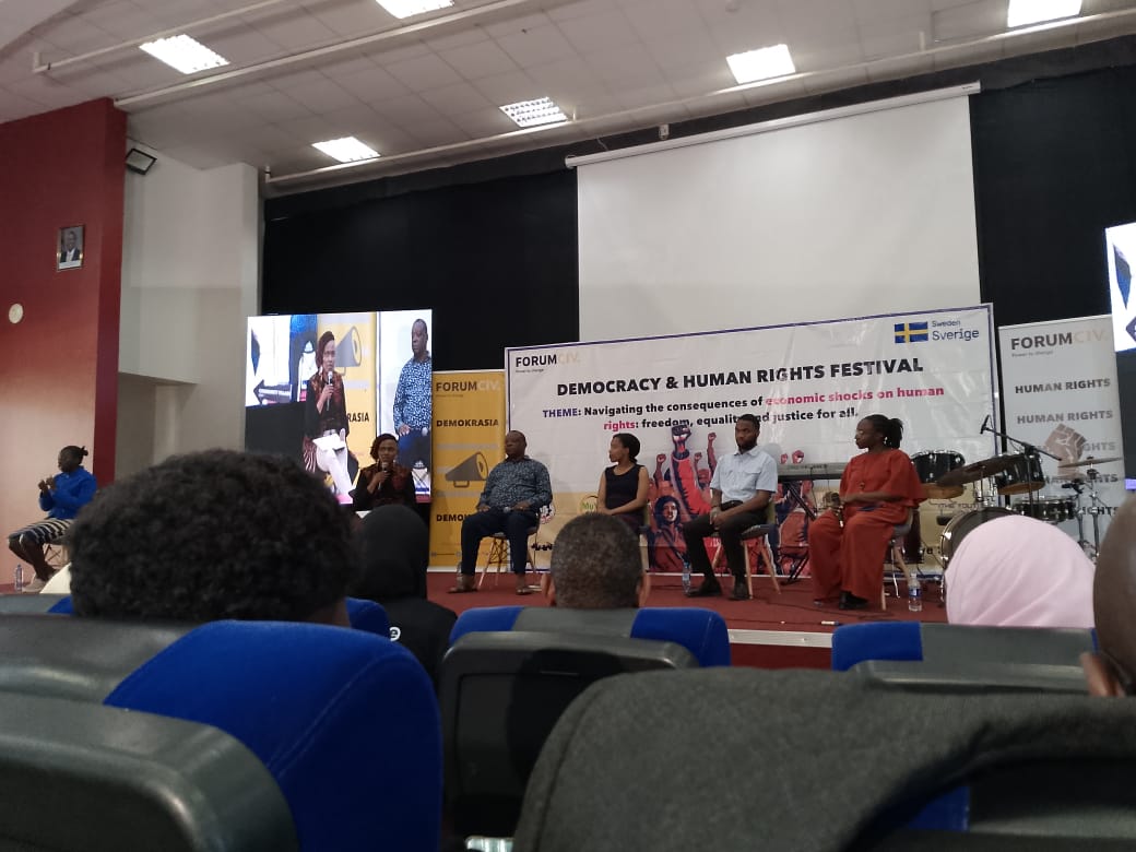 Panelist discussion on Democracy and Human Rights.
#hakikwawote