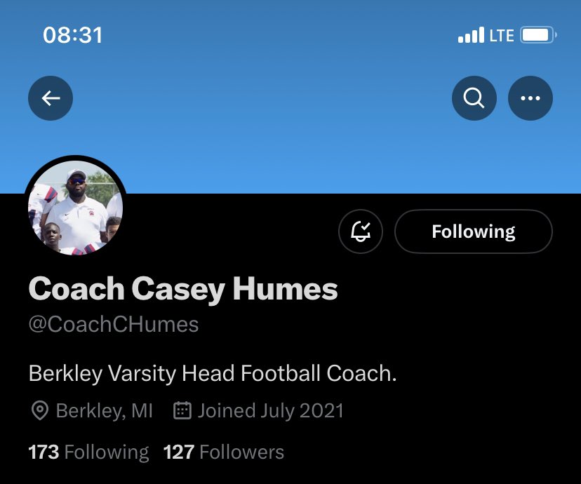 It’s official @CoachCHumes gets hired as the @BerkleyBearsFB Head Varsity coach as confirmed by @InsideTheOAA