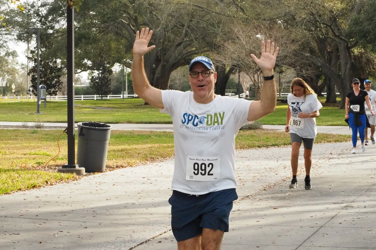 spcnews's tweet photo. Whether you run, jog, walk, roll, or cartwheel across the finish line, you're invited to participate in the 2024 Titan Trot 5K!
The race will take place on Saturday, February 10, at the #SPCClearwater Campus and is open to the public. Sign up today at https://t.co/JhR8nQAUtj. π https://t.co/Rer55Mi9eh