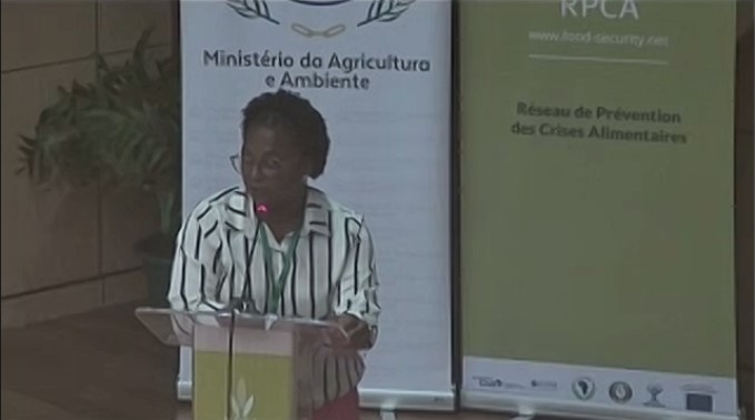 RPCA_network's tweet photo. 🇨🇻Cabo Verde 👉Investing in vulnerable people, such as women and children in need, is an investment in the health of our economy and national wellbeing.
#RPCA39 https://t.co/H7S5FZ0wmy