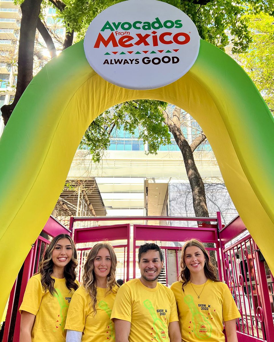 marqueeimage's tweet image. MIMs Erica, Tyler, Alexis, Holly and Abimael represent Avocados From Mexico at SXSW earlier this year in Austin, TX!
#TexasModels #AustinModels #SXSW #PromoModels #AvocadosFromMexico #texasmodelingagency #texaspromomodels #austinmodelingagency #sanantoniomodelingagency