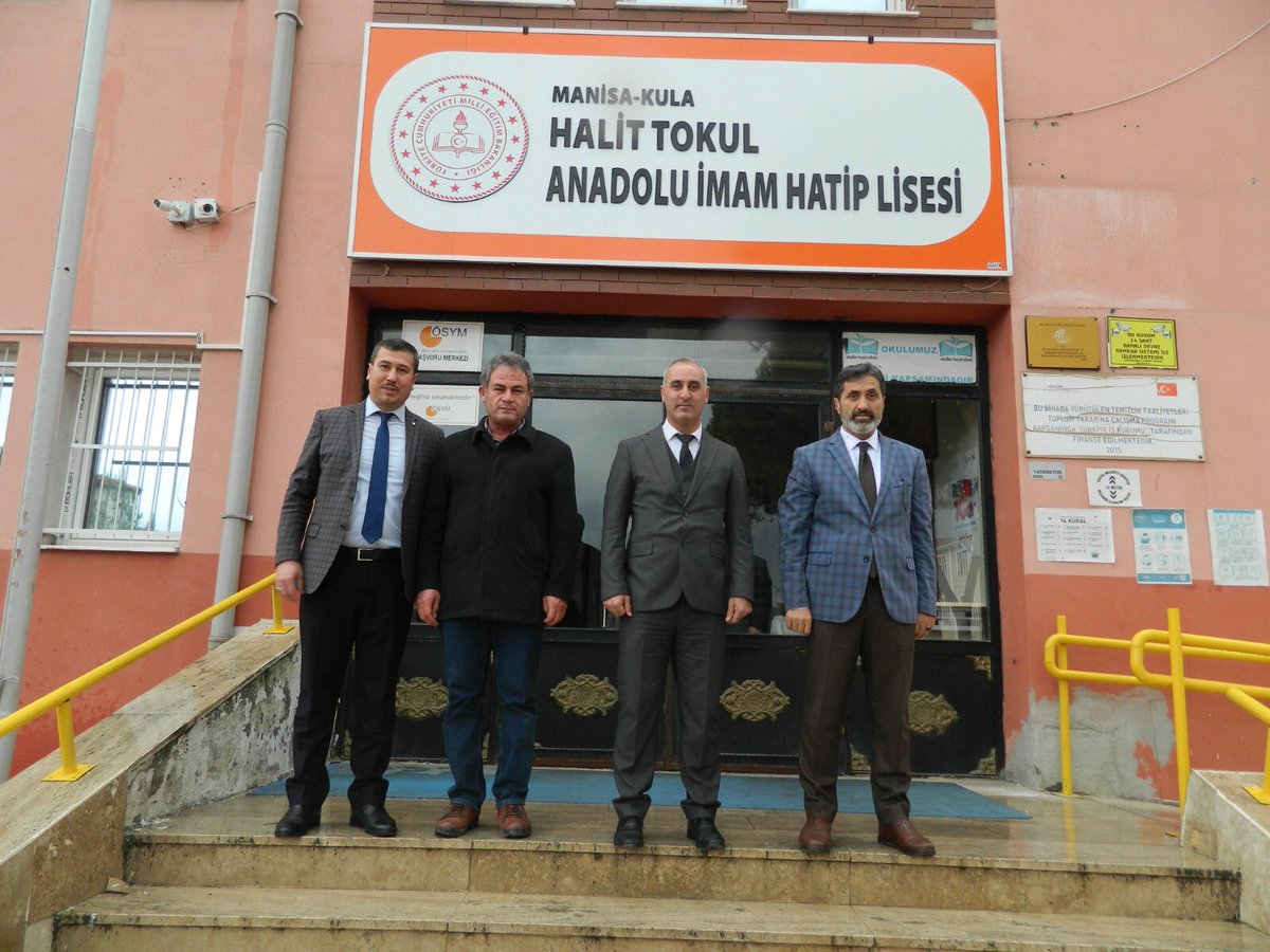 kulailcemem's tweet photo. İlçe müdürümüz Sayın Zakir OKULMUŞ , şube müdürlerimiz Sayın Abdullah AKKAYA ve Sayın İsa DİLEK Halil Tokul Anadolu İmam Hatip Lisesi’nde bayrak törenine katıldılar. @il_mem_45 @m_ugurelli @ZakirOkulmus https://t.co/XOXciH7c6T