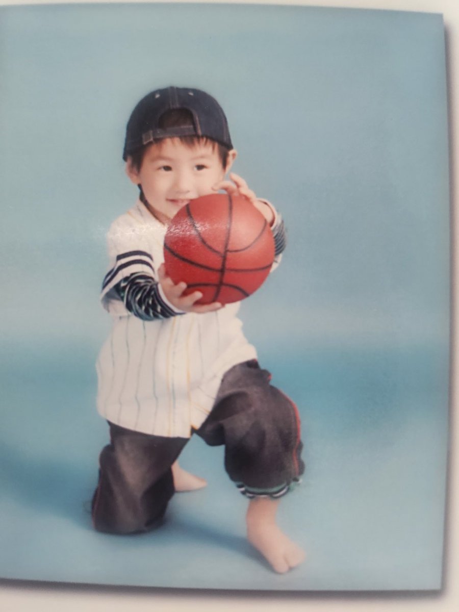 happy birthday, my sweet hoonie 🥹